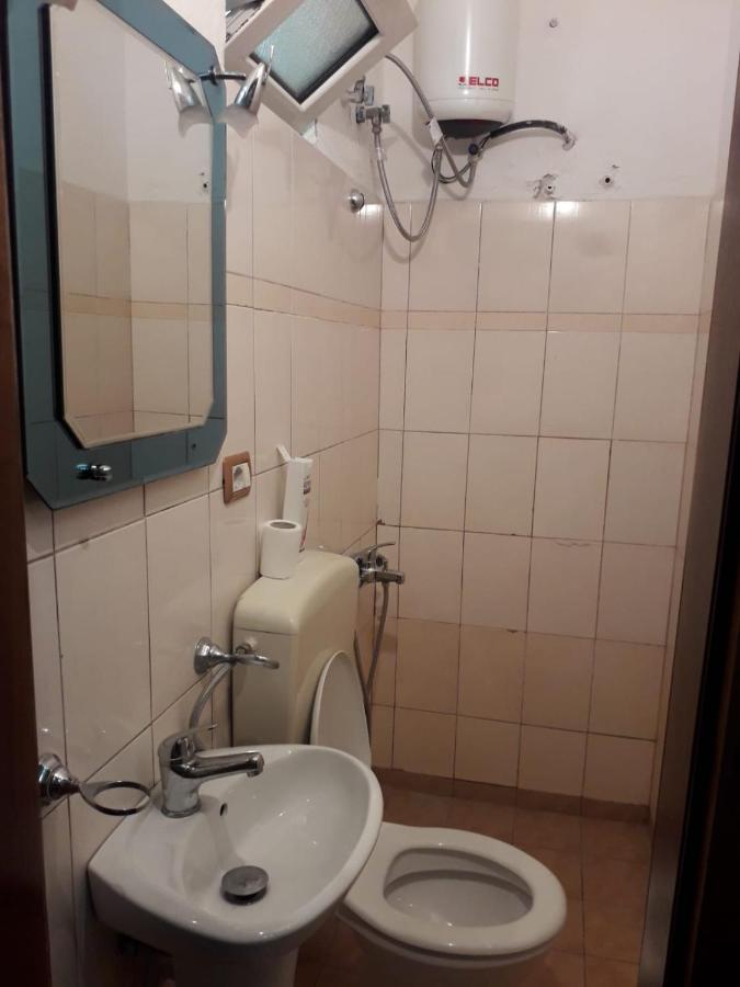 Guest House Kocollari Gjirokaster Luaran gambar